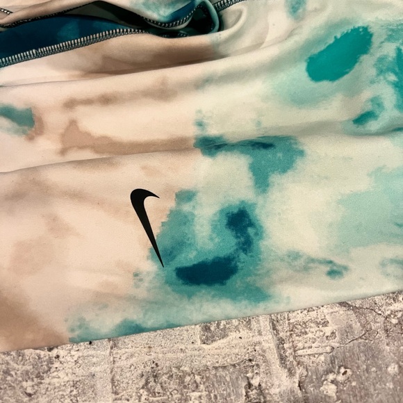 TWO PAIR of Nike Size SMALL Workout Leggings - Picture 3 of 6